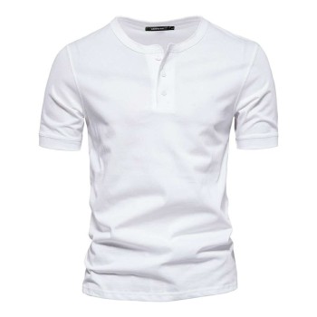 Men's T-shirt with round neck and short sleeves