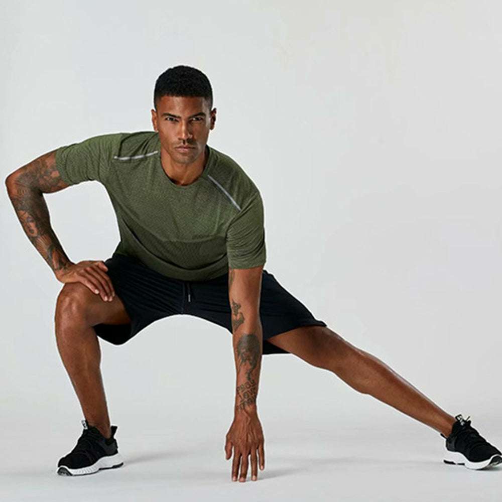 Round Neck Short Sleeve Sports T-Shirt Round Neck Short Sleeve Sports T-Shirt