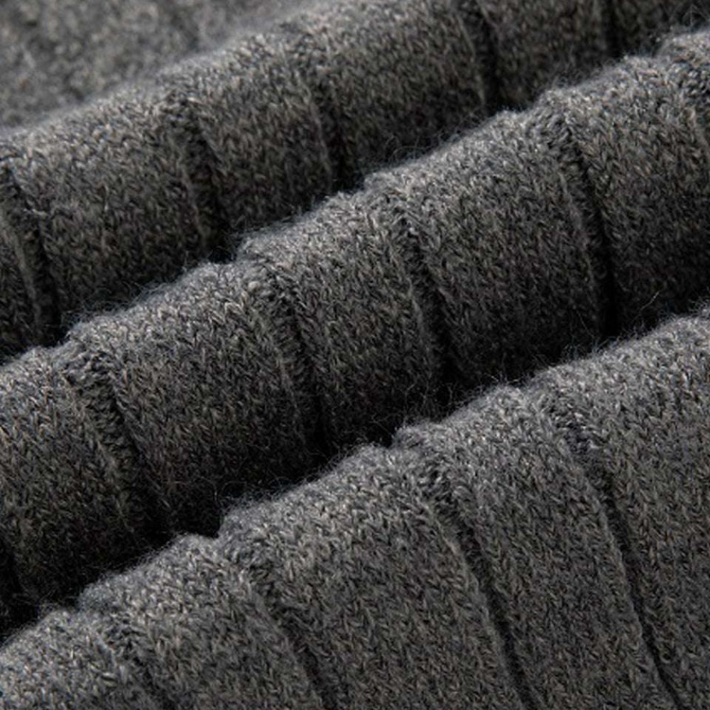 Autumn new men's zipper half-high collar twist knit bottoming shirt Autumn new men's zipper half-high collar twist knit bottoming shirt