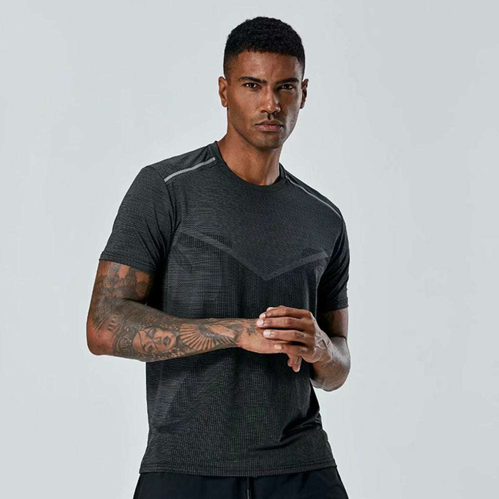 Round Neck Short Sleeve Sports T-Shirt Round Neck Short Sleeve Sports T-Shirt